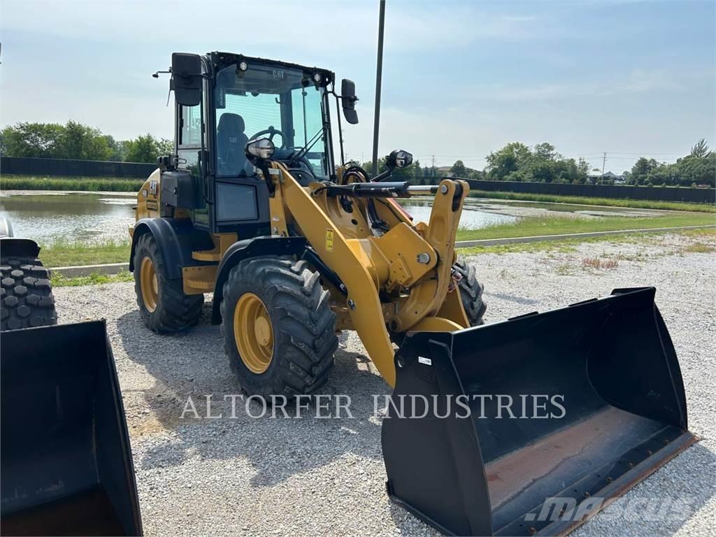 CAT 908-14 Фронтальні навантажувачі