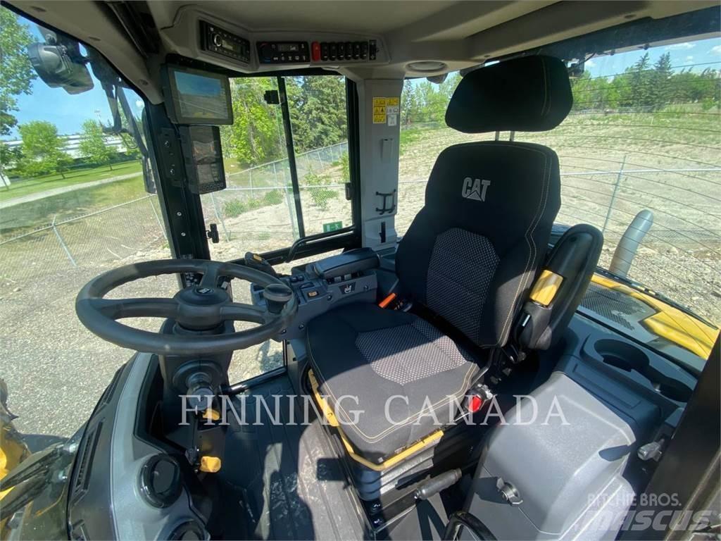 CAT 908-14 Фронтальні навантажувачі