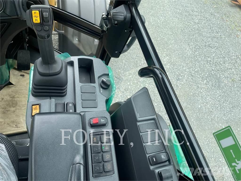 CAT 908-14 Фронтальні навантажувачі