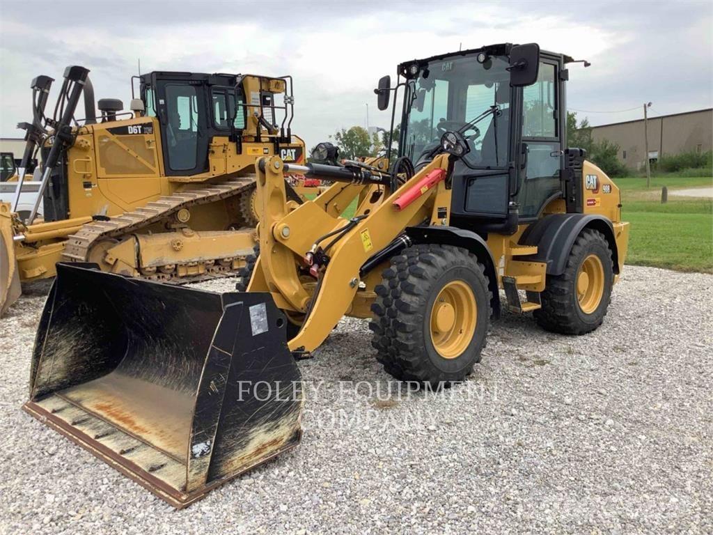 CAT 908-14 Фронтальні навантажувачі