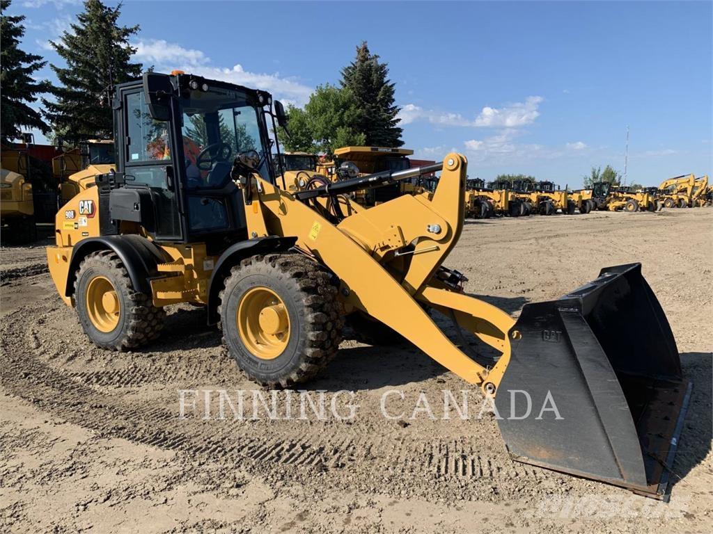 CAT 908-14 Фронтальні навантажувачі