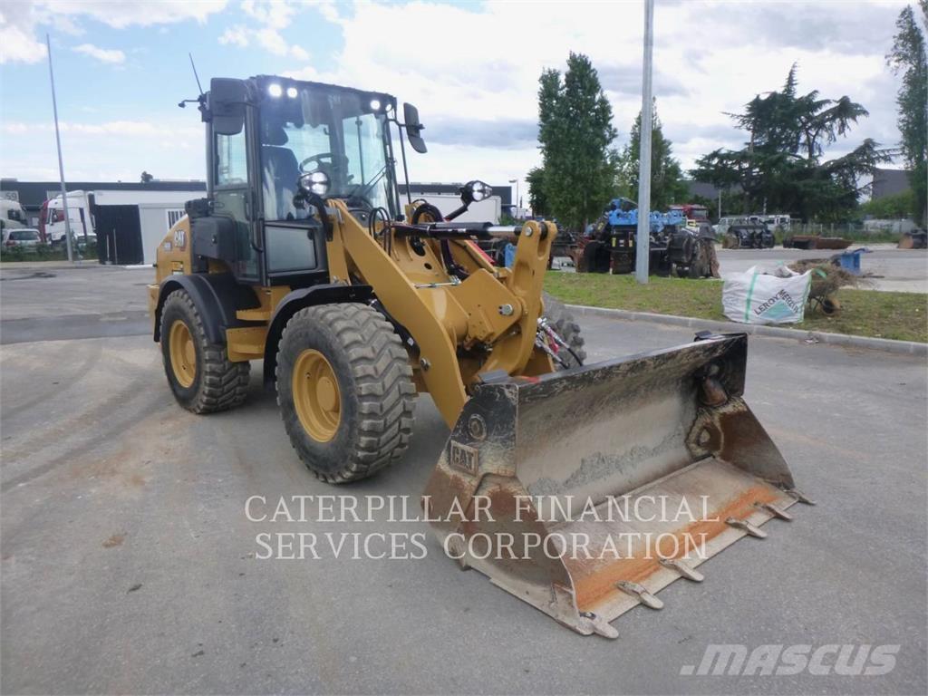 CAT 908-14 Фронтальні навантажувачі