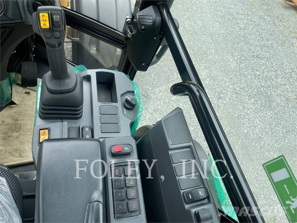 CAT 908-14 Фронтальні навантажувачі