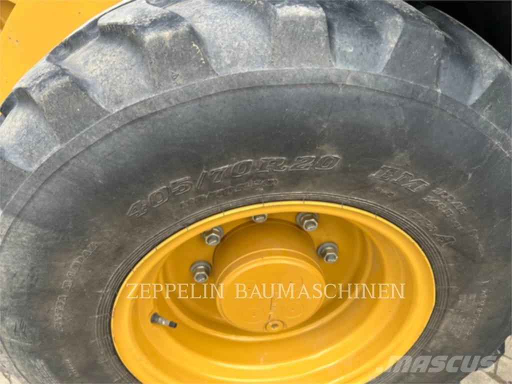 CAT 908-14 Фронтальні навантажувачі