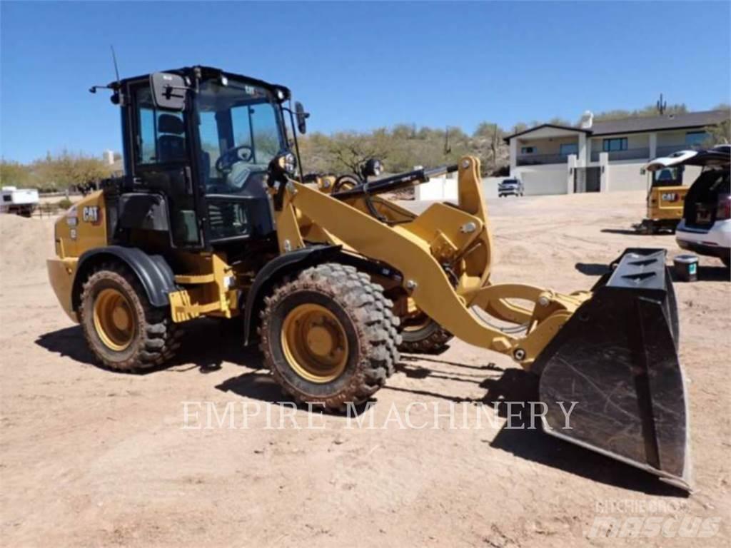 CAT 908-14 CA Фронтальні навантажувачі