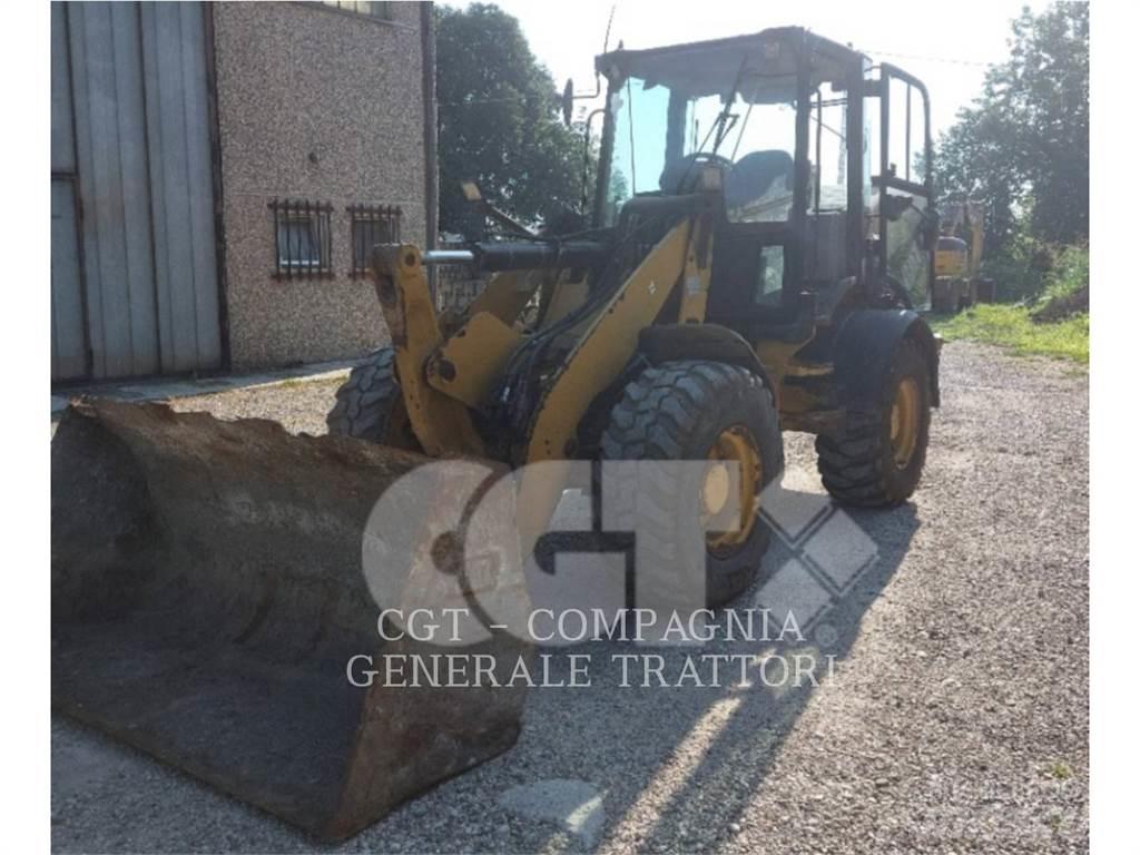 CAT 908H Фронтальні навантажувачі