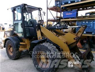 CAT 908H2 Фронтальні навантажувачі