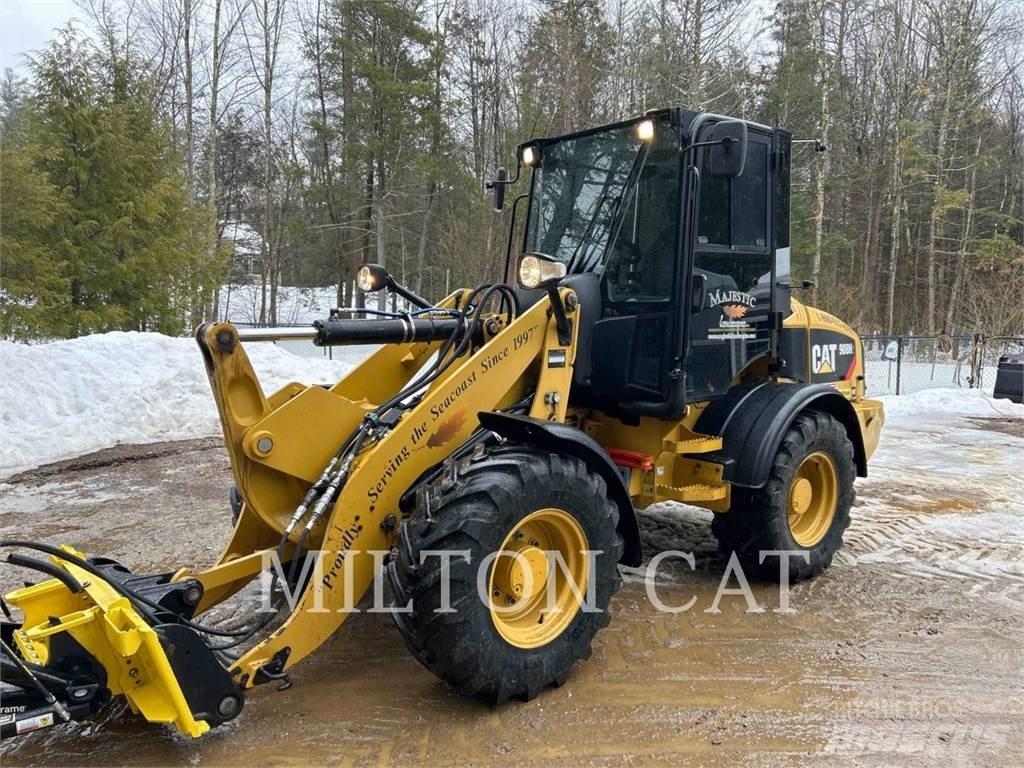 CAT 908H2 Фронтальні навантажувачі