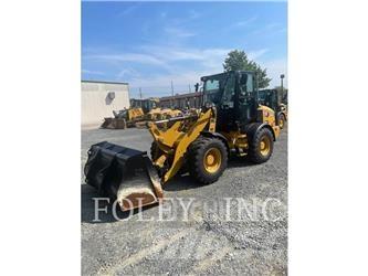 CAT 908M Фронтальні навантажувачі