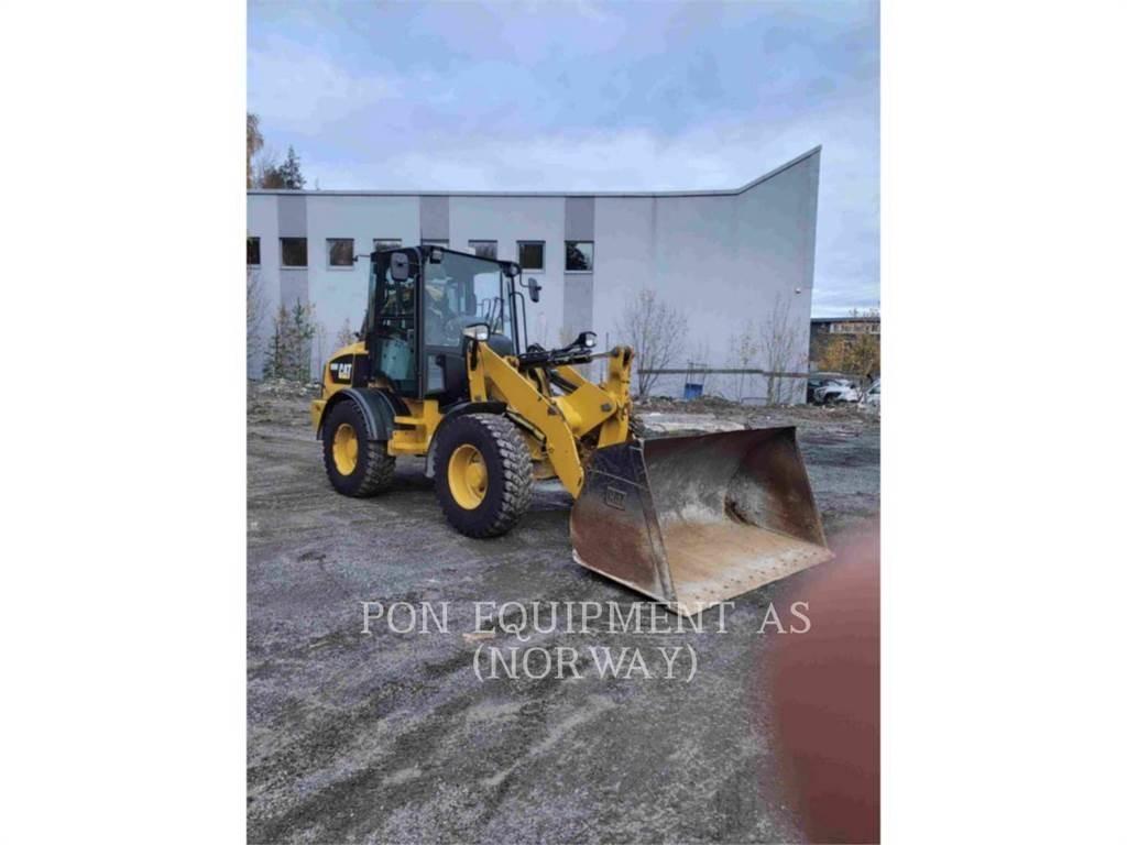 CAT 908M Фронтальні навантажувачі