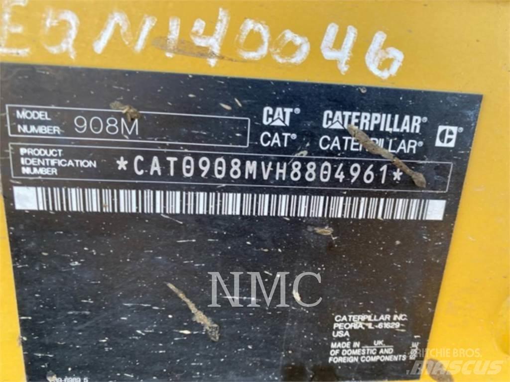 CAT 908M Фронтальні навантажувачі