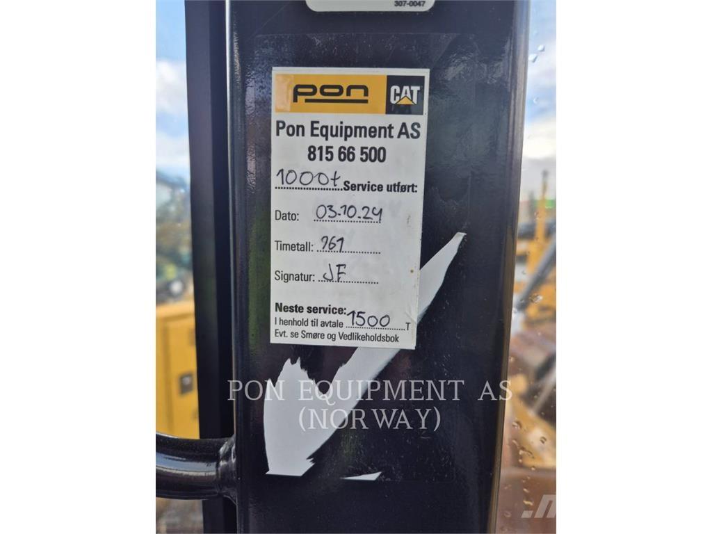 CAT 908M Фронтальні навантажувачі