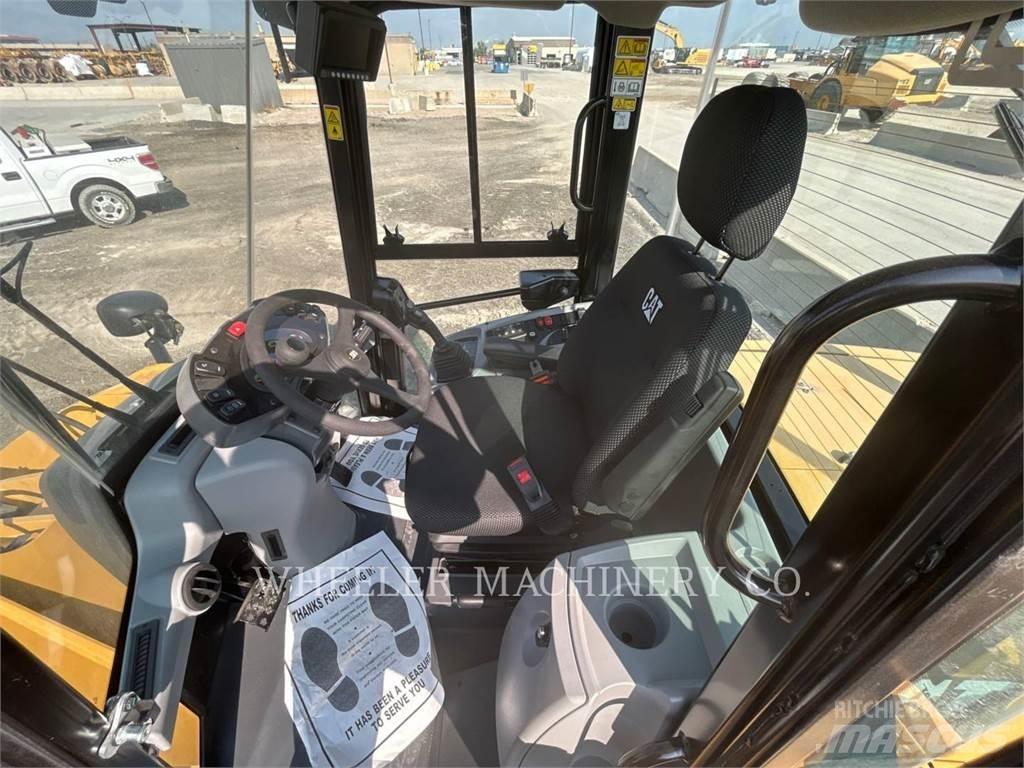 CAT 910 Фронтальні навантажувачі