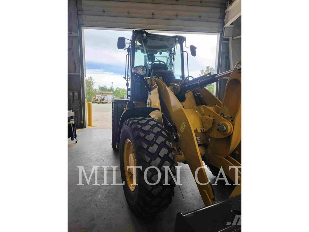 CAT 914 Фронтальні навантажувачі
