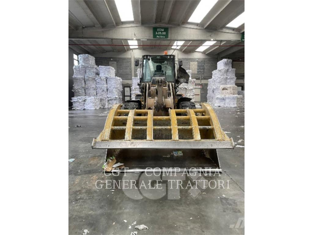 CAT 914 Фронтальні навантажувачі