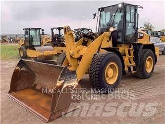 CAT 918M Фронтальні навантажувачі