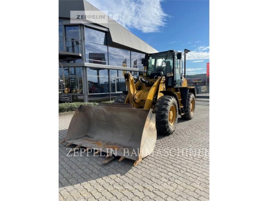 CAT 918M Фронтальні навантажувачі