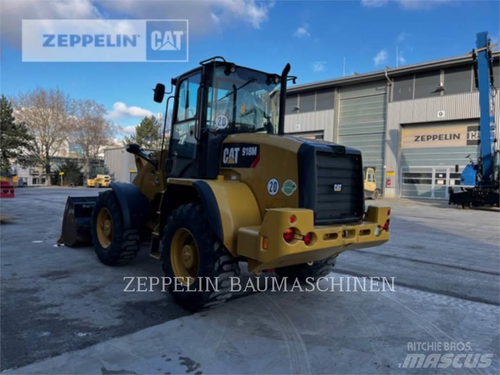 CAT 918M Фронтальні навантажувачі