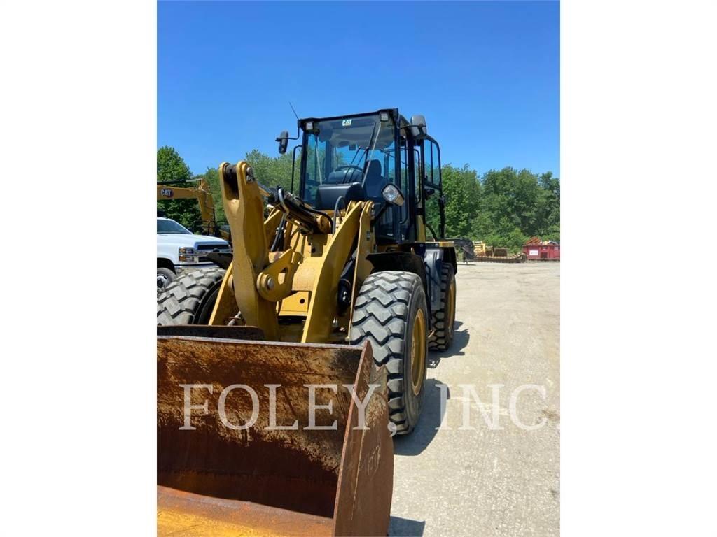 CAT 918M Фронтальні навантажувачі