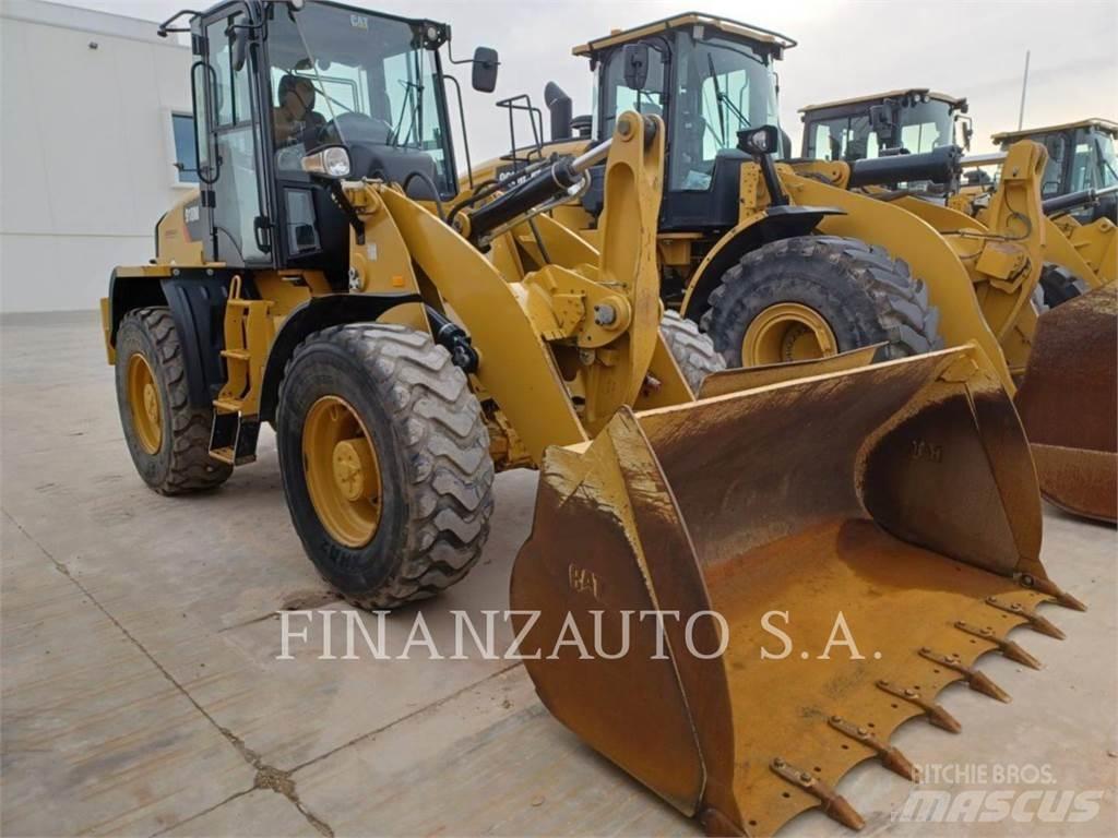CAT 918M Фронтальні навантажувачі