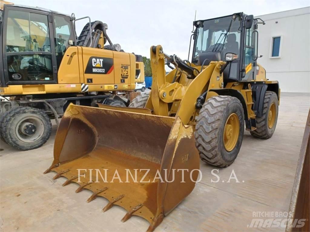 CAT 918M Фронтальні навантажувачі