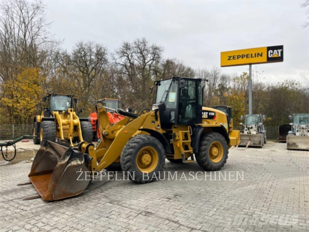 CAT 918M Фронтальні навантажувачі