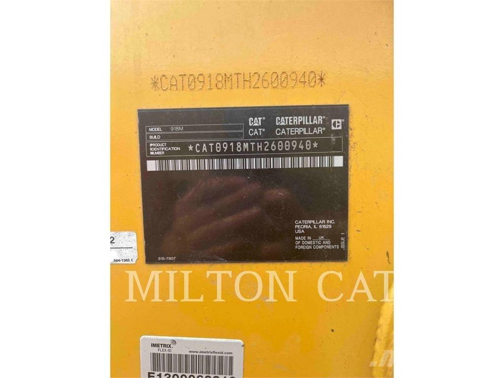 CAT 918M Фронтальні навантажувачі