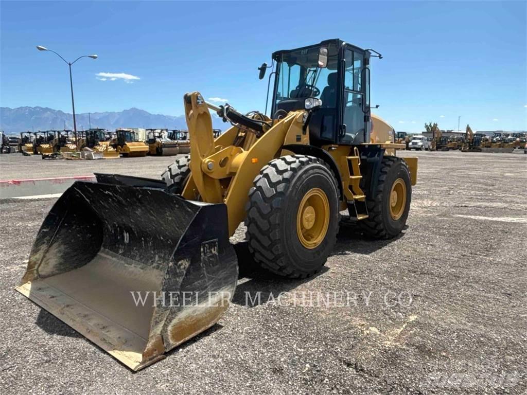CAT 920 Фронтальні навантажувачі