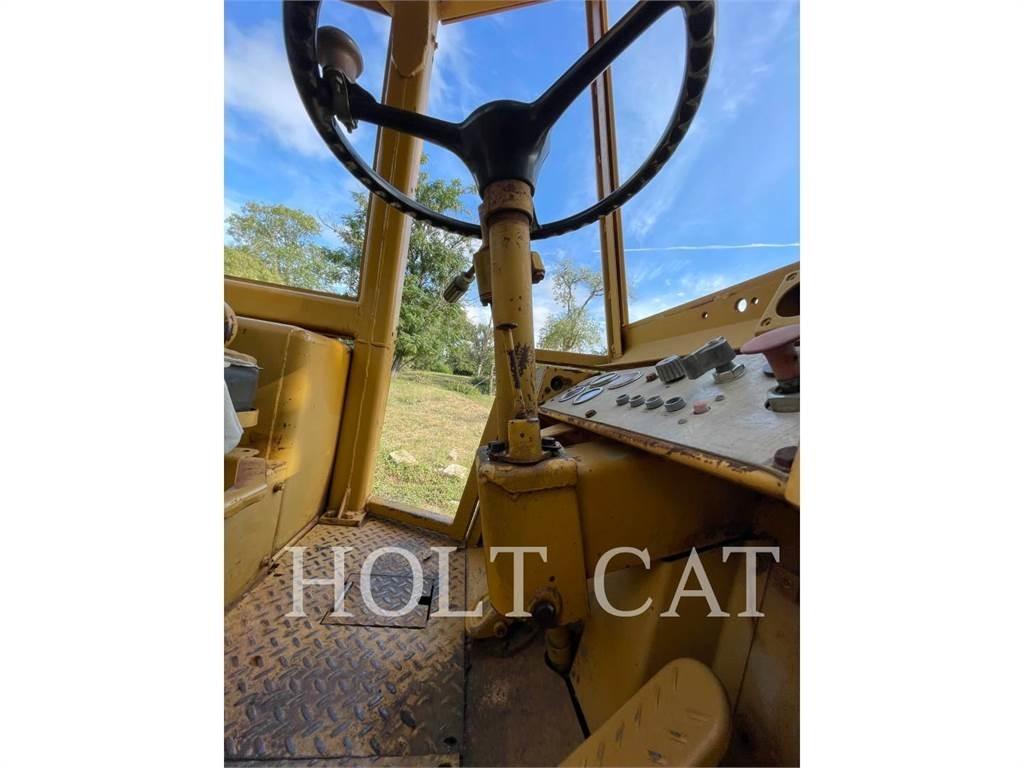 CAT 920 Фронтальні навантажувачі