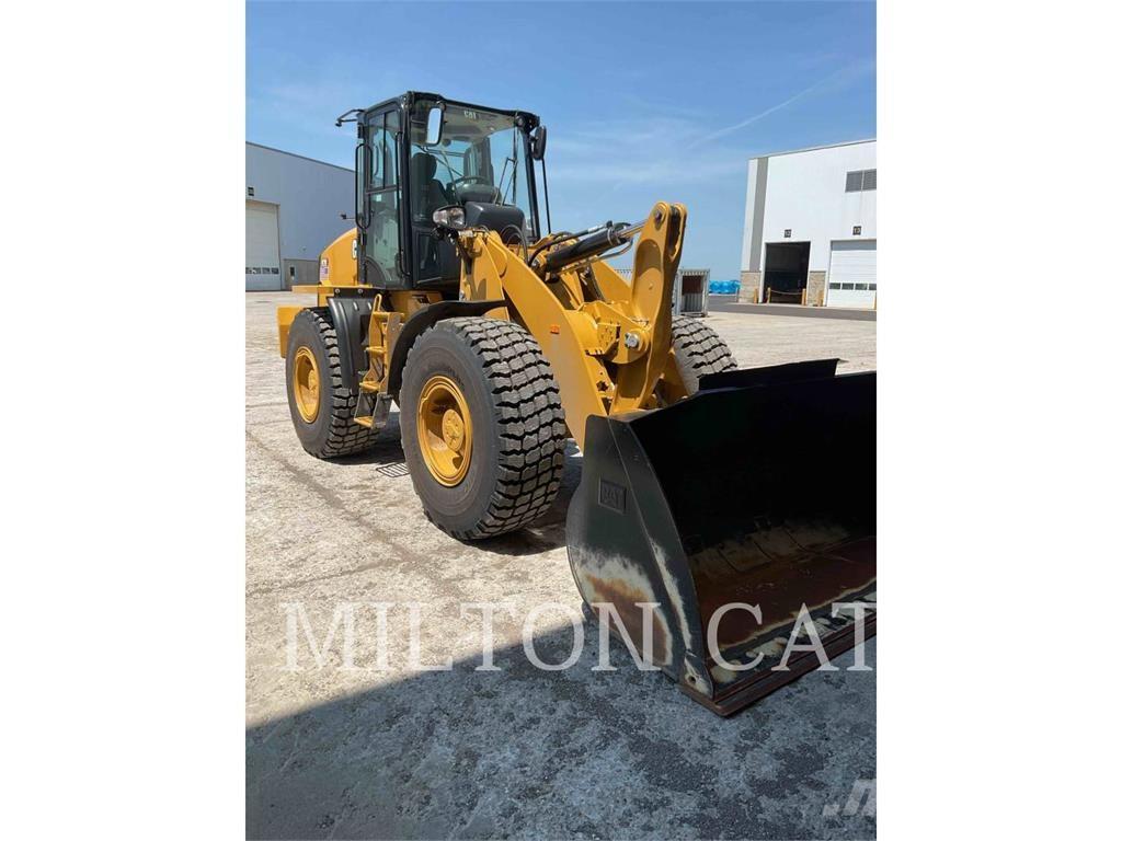 CAT 920 Фронтальні навантажувачі