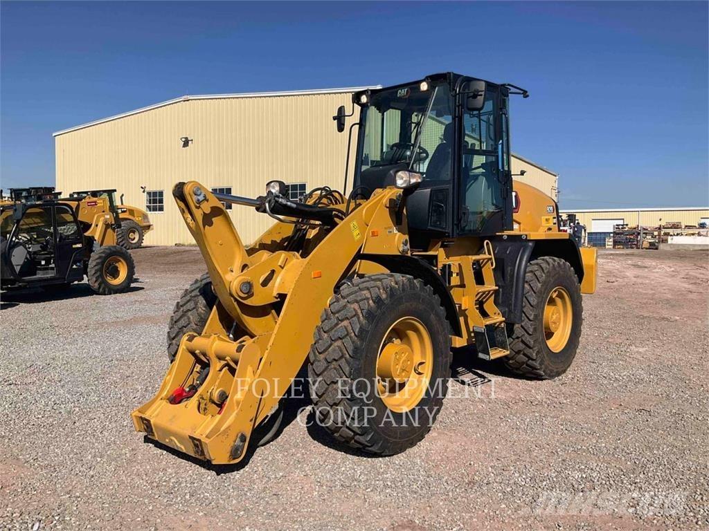 CAT 920-14 Фронтальні навантажувачі