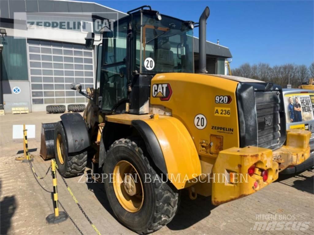 CAT 920-14A Фронтальні навантажувачі