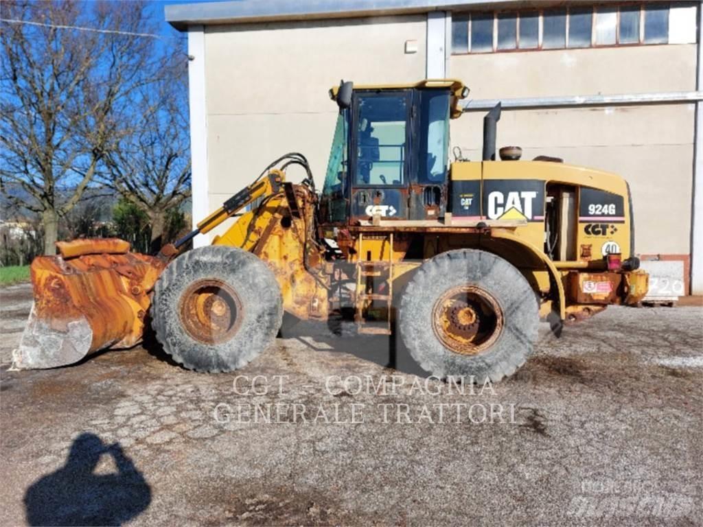 CAT 924G Фронтальні навантажувачі