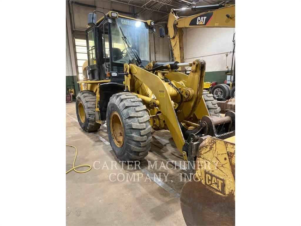 CAT 924GZ Фронтальні навантажувачі