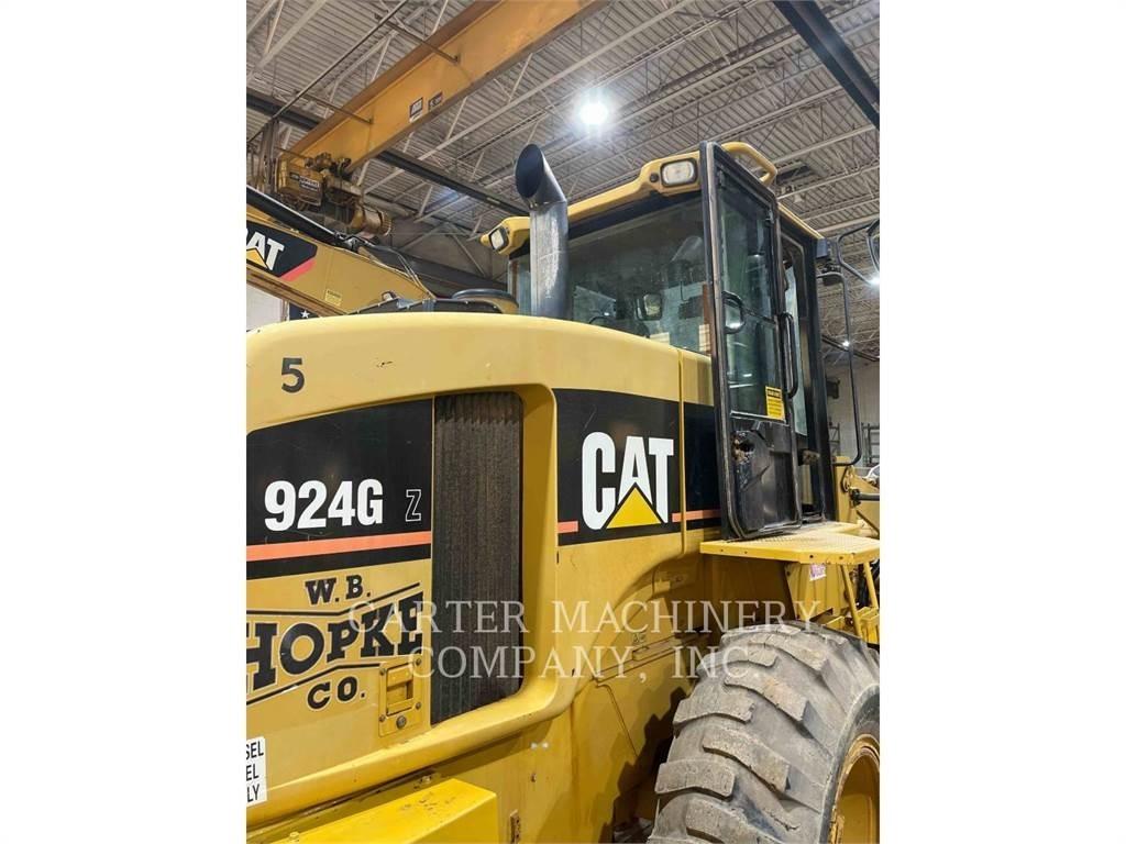 CAT 924GZ Фронтальні навантажувачі