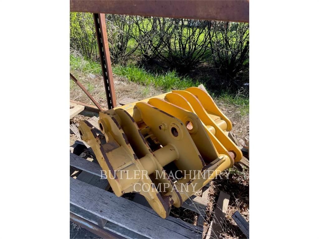 CAT 924HZ QUICK COUPLER Швидкі з`єднувачі