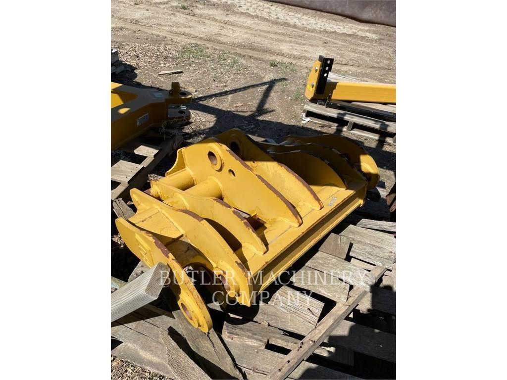 CAT 924HZ QUICK COUPLER Швидкі з`єднувачі