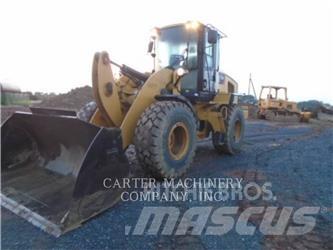 CAT 924K Фронтальні навантажувачі
