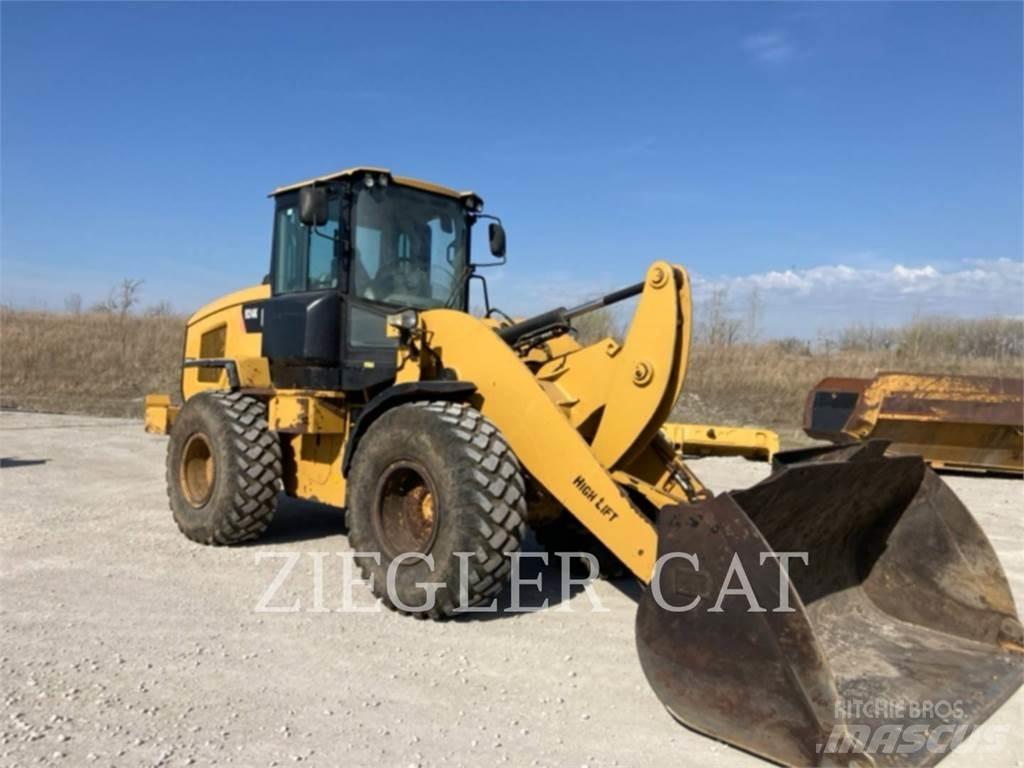 CAT 924K Фронтальні навантажувачі