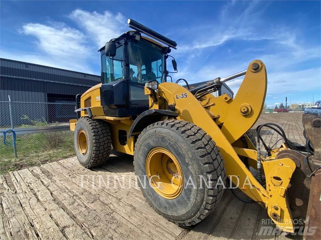 CAT 924K Фронтальні навантажувачі