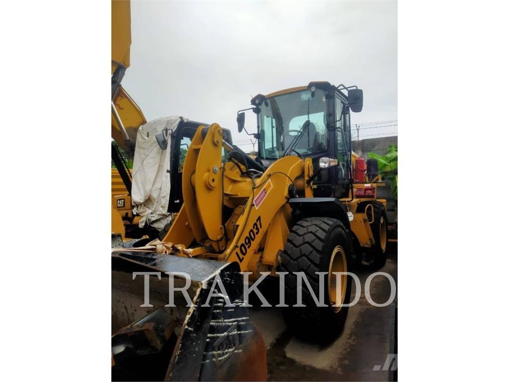 CAT 924K Фронтальні навантажувачі