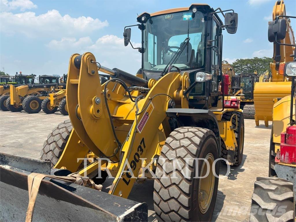 CAT 924K Фронтальні навантажувачі