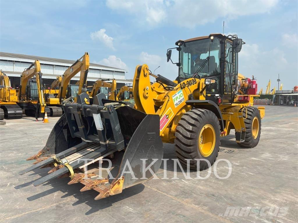 CAT 924K Фронтальні навантажувачі