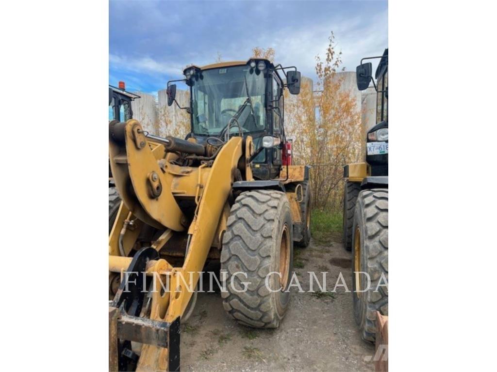 CAT 924K Фронтальні навантажувачі