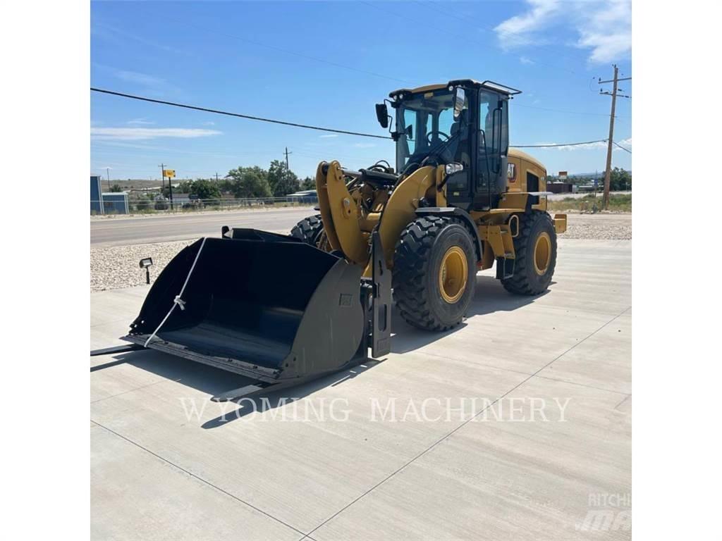 CAT 926 Фронтальні навантажувачі