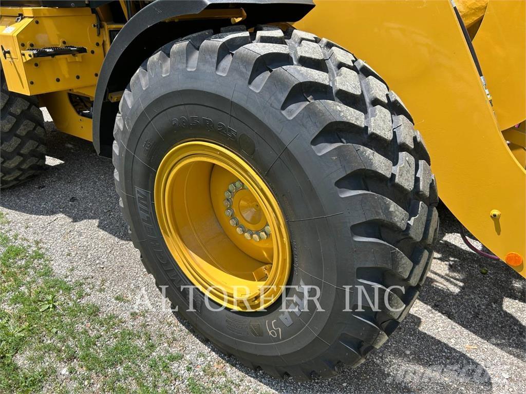 CAT 926-14 Фронтальні навантажувачі