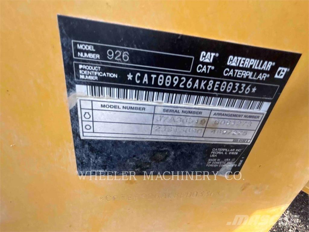 CAT 926 QC Фронтальні навантажувачі