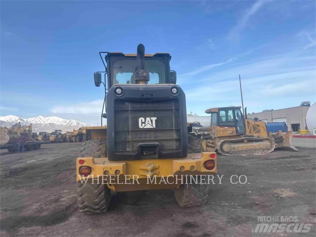 CAT 926 QC 3V Фронтальні навантажувачі