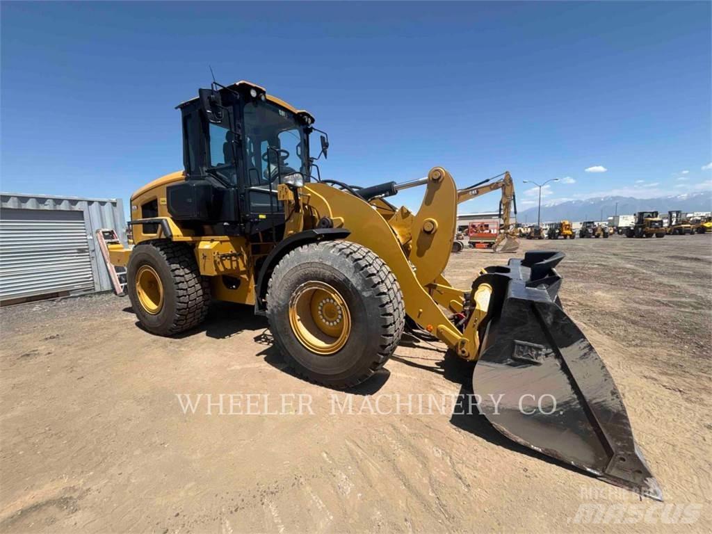 CAT 926 QC 3V Фронтальні навантажувачі