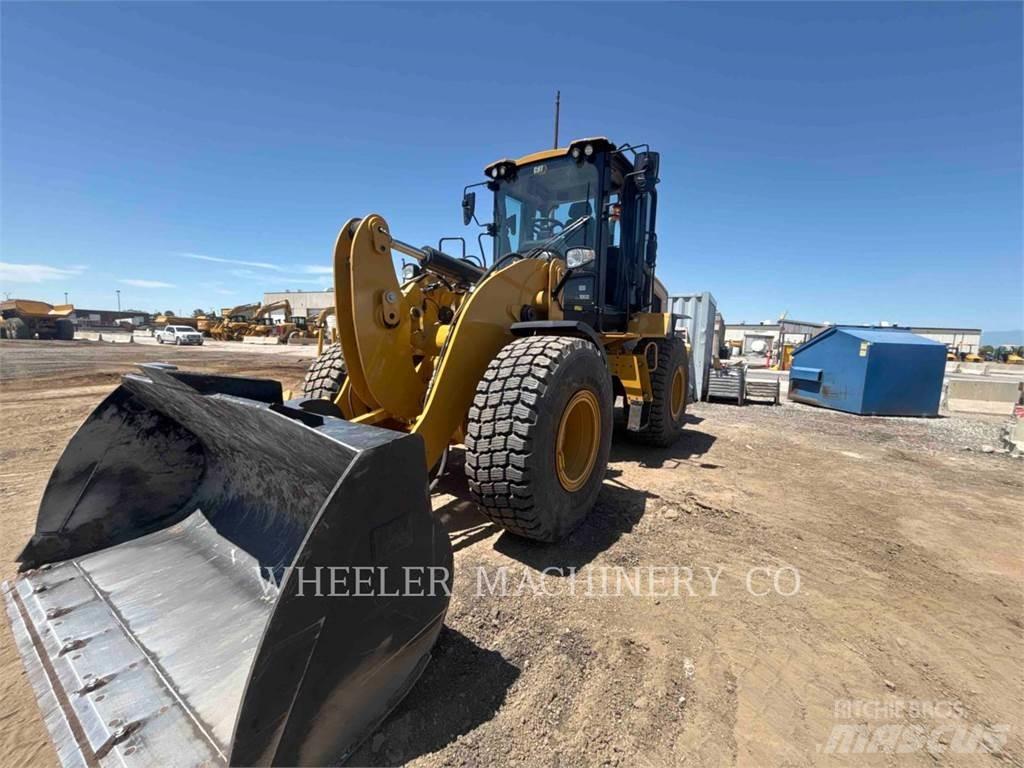 CAT 926 QC 3V Фронтальні навантажувачі